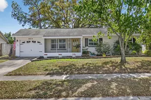 1605 Amberlea Dr N, Dunedin, FL 34698 - Photo 1