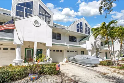 9948 Indian Key Trail #17, Seminole, FL 33776 - Photo 1