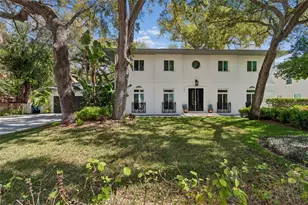 5210 S Crescent Dr, Tampa, FL 33611 - Photo 1