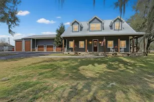 14224 Lorraine Ct, Dade City, FL 33525 - Photo 1