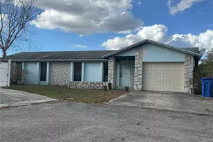 9501 Camden Hill Ct, Tampa, FL 33615 - Photo 1
