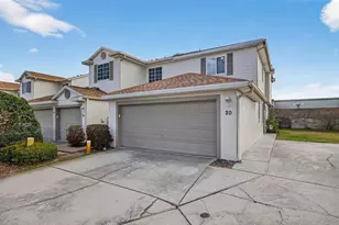 6400 46th Ave N, Kenneth City, FL 33709 - Photo 1