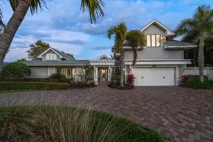 109 Driftwood Ln, Largo, FL 33770 - Photo 1