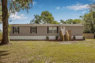 7706 23rd St, Zephyrhills, FL 33540 - Photo 1