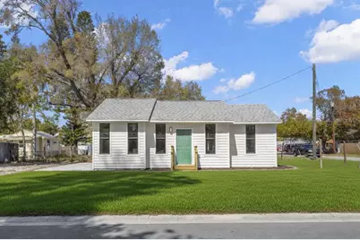 3901 45th Avenue N, Saint Petersburg, FL 33714 - Photo 1
