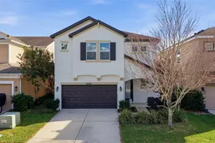 32692 Windelstraw Dr, Wesley Chapel, FL 33545 - Photo 1