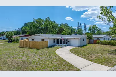 1100 81st Avenue N, Saint Petersburg, FL 33702 - Photo 1