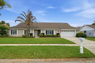 12212 Snead Pl, Tampa, FL 33624 - Photo 1