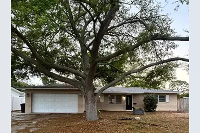 6801 17th Street S, Saint Petersburg, FL 33712 - Photo 1