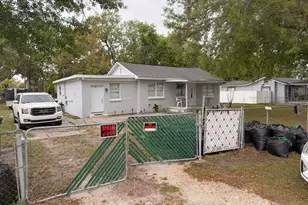 5504 Aldana Dr, Tampa, FL 33614 - Photo 1