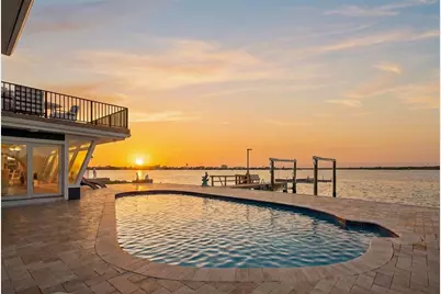 16123 6th Street E, Redington Beach, FL 33708 - Photo 1