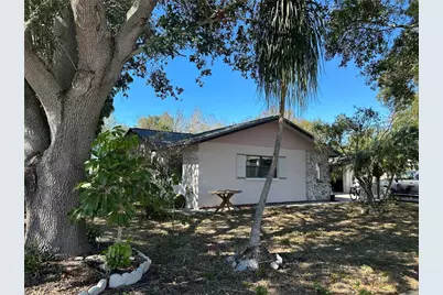 719 Charlotte Avenue, Tarpon Springs, FL 34689 - Photo 1
