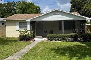 4083 30th Ave N, Saint Petersburg, FL 33713 - Photo 1
