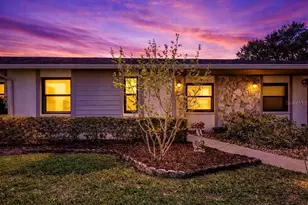 1601 43rd Street N, Saint Petersburg, FL 33713 - Photo 1