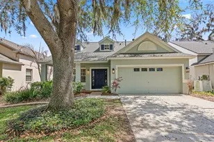 6122 Gannetdale Dr, Lithia, FL 33547 - Photo 1