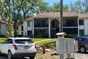 1725 Pine Ridge Way W, Palm Harbor, FL 34684 - Photo 1