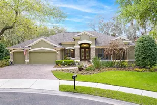 5702 Ternpark Dr, Lithia, FL 33547 - Photo 1