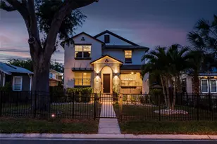 521 12th Ave S, Saint Petersburg, FL 33701 - Photo 1