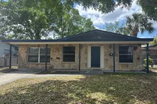 6568 S West Shore Circle, Tampa, FL 33616 - Photo 1
