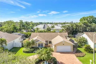 1770 Glen Lakes Blvd N, Saint Petersburg, FL 33702 - Photo 1