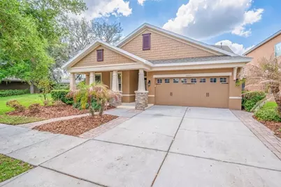 15721 Oakleaf Run Drive, Lithia, FL 33547 - Photo 1