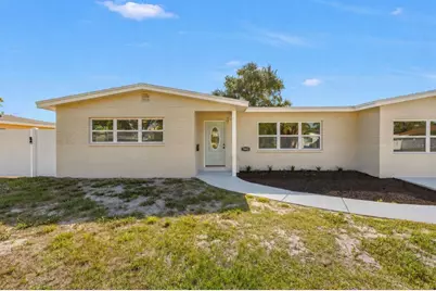 7443 2nd Street N, Saint Petersburg, FL 33702 - Photo 1