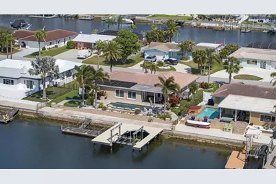 5401 Pilots Place, New Port Richey, FL 34652 - Photo 1