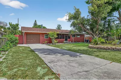 4811 22nd Street W, Bradenton, FL 34207 - Photo 1