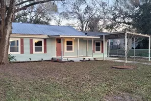 2414 S 67th St, Tampa, FL 33619 - Photo 1