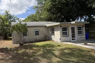 212 Bassedena Cir S, Lakeland, FL 33805 - Photo 1