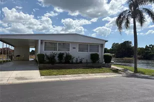 10057 110th Pl, Largo, FL 33773 - Photo 1