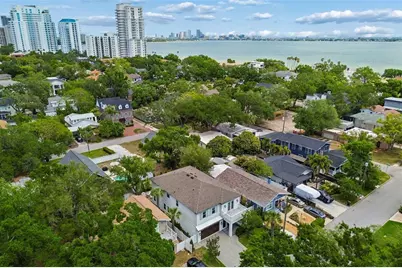 3007 W Bay Court Avenue, Tampa, FL 33611 - Photo 1