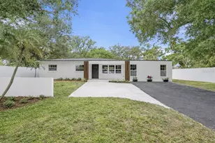 4909 S Zion St, Tampa, FL 33611 - Photo 1
