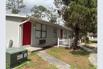 1400 Strawberry Place #5, Plant City, FL 33563 - Photo 1