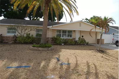 2871 67th Street N, Saint Petersburg, FL 33710 - Photo 1