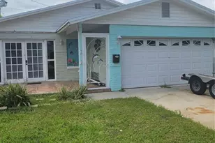 1834 New Hampshire Ave NE, Saint Petersburg, FL 33703 - Photo 1