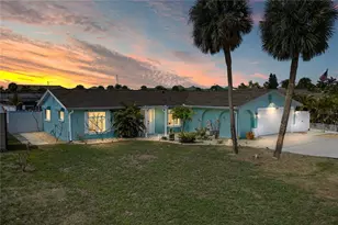 1004 Sago Palm Way, Apollo Beach, FL 33572 - Photo 1