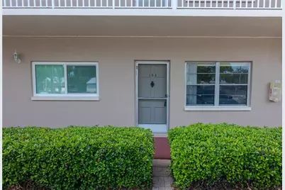 6645 1st Avenue N #103, Saint Petersburg, FL 33710 - Photo 1