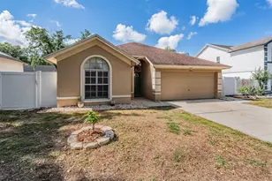 2315 Lyncrest Ct, Valrico, FL 33596 - Photo 1