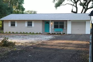 4454 Edwards Rd, Plant City, FL 33567 - Photo 1