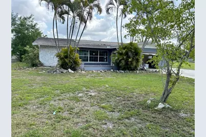 6329 11th Street Court E, Bradenton, FL 34203 - Photo 1