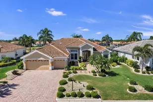2328 Platinum Dr, Sun City Center, FL 33573 - Photo 1