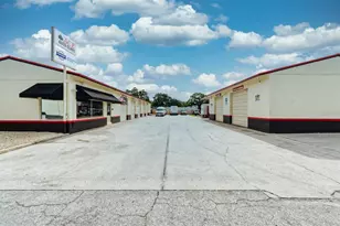 1239 S Lincoln Ave, Clearwater, FL 33756 - Photo 1