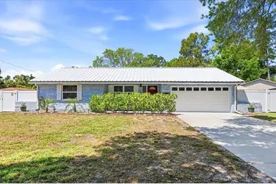 5700 Harding Boulevard NE, Saint Petersburg, FL 33703 - Photo 1