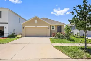35724 Sunflower Hl Dr, Zephyrhills, FL 33541 - Photo 1