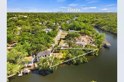 323 W Hanlon Street, Tampa, FL 33604 - Photo 1