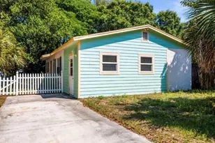 1185 Bass Blvd, Dunedin, FL 34698 - Photo 1