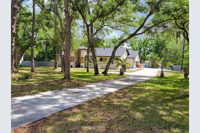9405 94th Street, Seminole, FL 33777 - Photo 1