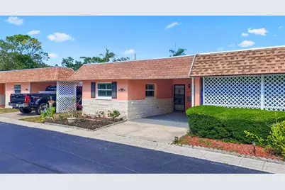 325 Sky Loch Drive W, Dunedin, FL 34698 - Photo 1