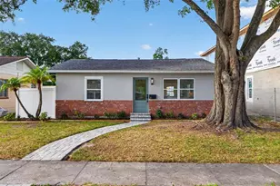 861 45th Ave N, Saint Petersburg, FL 33703 - Photo 1